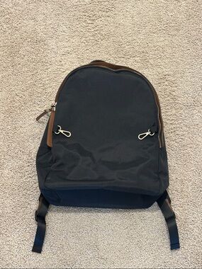 Tommy Bahama Backpacks for Women on Sale up to 90% Off: Poshmark display picture 3